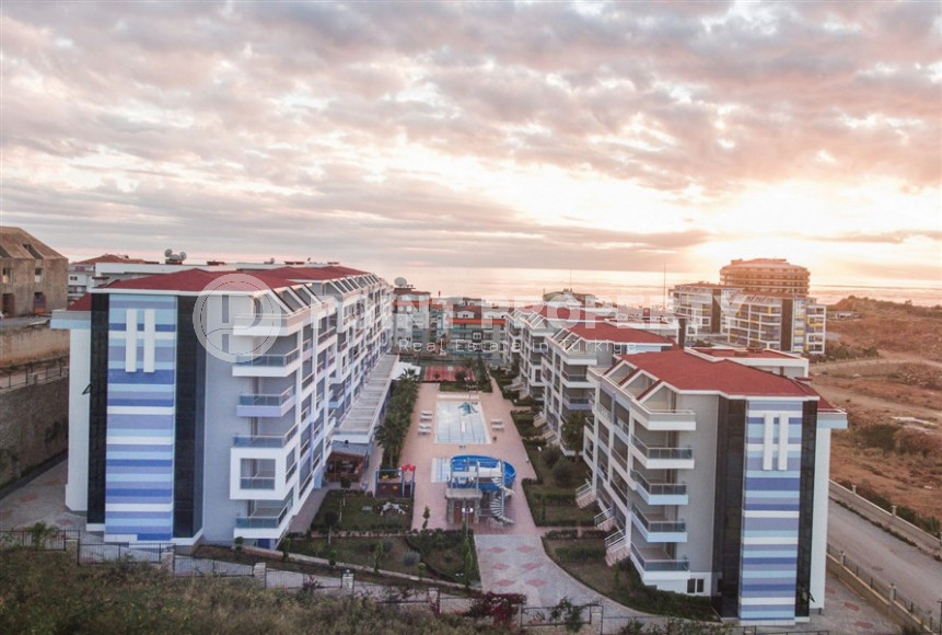 Garden duplex 4+1 with an area of 225 m2 in the Kestel area, just 350 meters from the sea-id-1269-photo-16