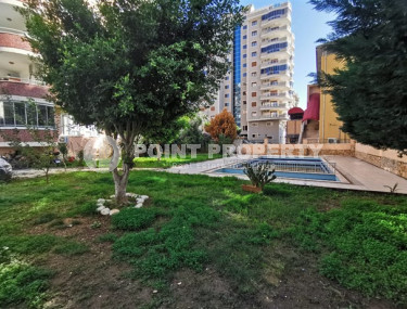 Huge five-room duplex 275 m2, 250 meters from the sea, Mahmutlar, Alanya-id-3040-photo-3