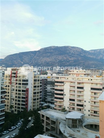 Huge five-room duplex 275 m2, 250 meters from the sea, Mahmutlar, Alanya-id-3040-photo-12