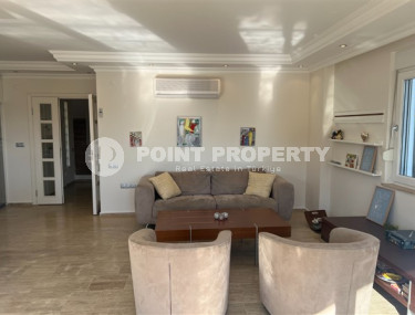 Двухэтажная вилла 3+1 с современным ремонтом и выходом к бассейну, Тепе, Аланья-id-3042-фото-3