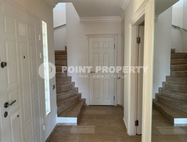 Двухэтажная вилла 3+1 с современным ремонтом и выходом к бассейну, Тепе, Аланья-id-3042-фото-5