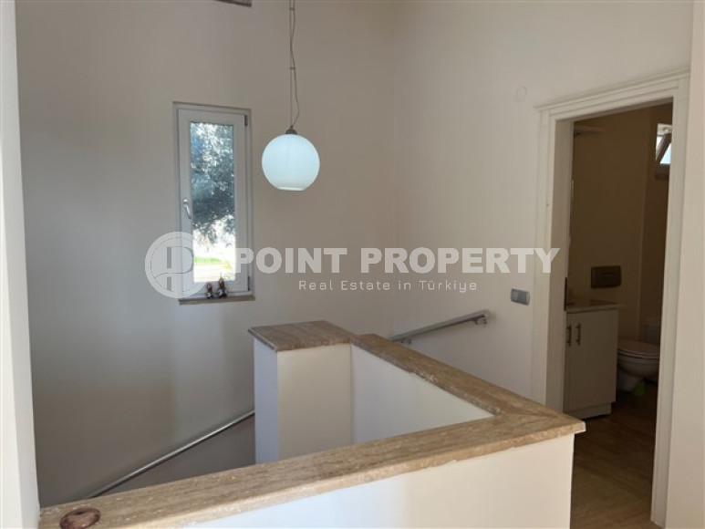 Двухэтажная вилла 3+1 с современным ремонтом и выходом к бассейну, Тепе, Аланья-id-3042-фото-12