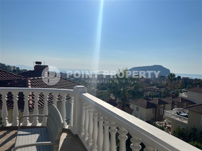 Шикарная трёхэтажная вилла 5+1 с видом, Тепе, Аланья-id-3043-фото-3