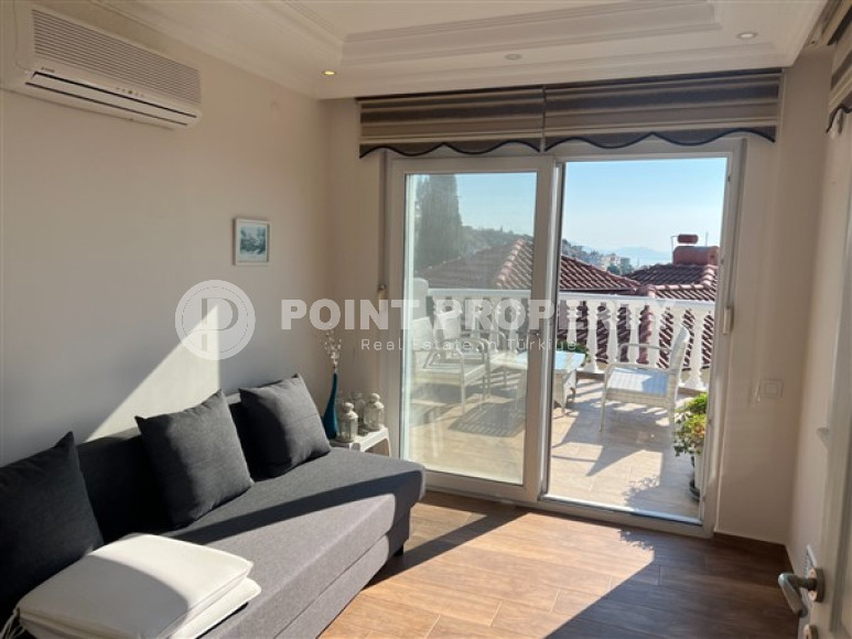 Шикарная трёхэтажная вилла 5+1 с видом, Тепе, Аланья-id-3043-фото-4