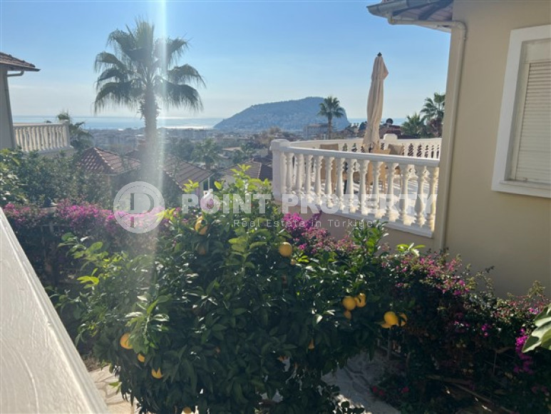 Шикарная трёхэтажная вилла 5+1 с видом, Тепе, Аланья-id-3043-фото-16