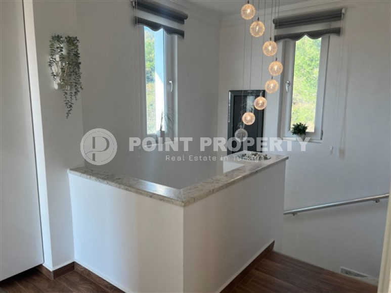 Шикарная трёхэтажная вилла 5+1 с видом, Тепе, Аланья-id-3043-фото-20