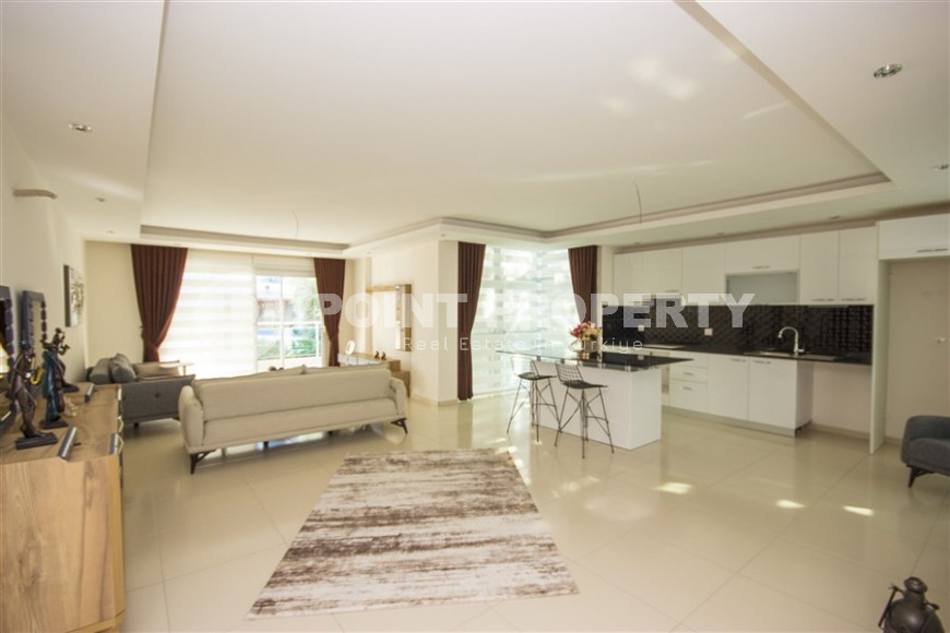 Garden duplex 4+1 with an area of 225 m2 in the Kestel area, just 350 meters from the sea-id-1269-photo-34