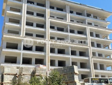 New 1+1 apartment of standard size in a house at the final stage of construction, Avsallar, Alanya-id-3047-photo-2