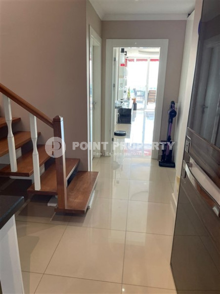 Огромный двухуровневый пентхаус 3+1 с бассейном на крыше, Джикджилли, Аланья-id-3048-фото-13