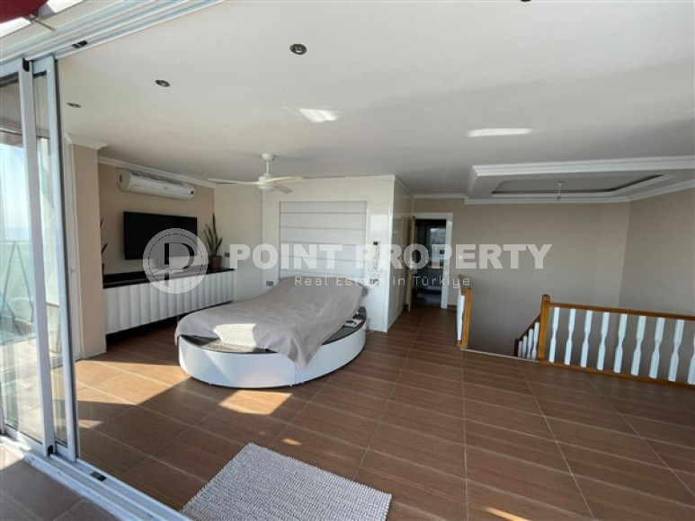 Огромный двухуровневый пентхаус 3+1 с бассейном на крыше, Джикджилли, Аланья-id-3048-фото-21