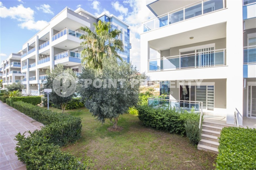 Garden duplex 4+1 with an area of 225 m2 in the Kestel area, just 350 meters from the sea-id-1269-photo-43