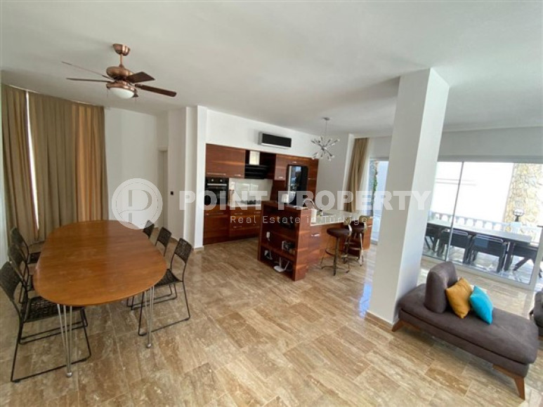 Дуплексная вилла площадью 180 м2 в одном из престижных районов Аланьи, Тепе-id-3053-фото-15