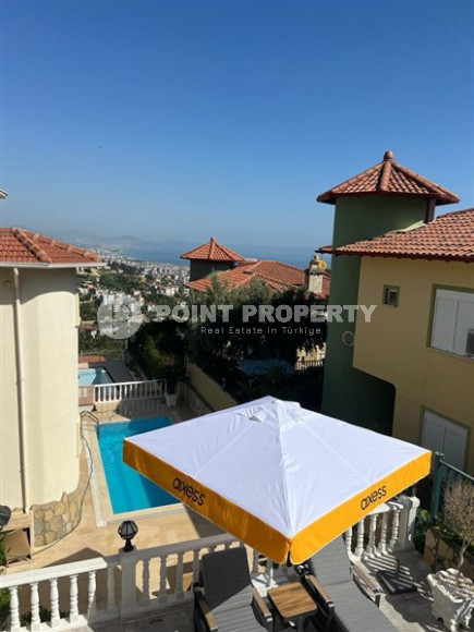 Дуплексная вилла площадью 180 м2 в одном из престижных районов Аланьи, Тепе-id-3053-фото-28