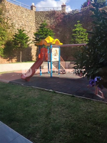 Двухуровневые апартаменты с 2 спальнями в 200 метрах от моря, Кестель, Аланья-id-3061-фото-14