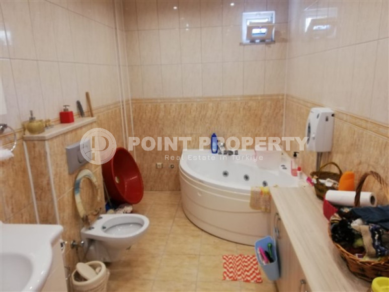 Двухуровневая квартира 3+1 с выходом в сад в комплексе у моря, Конаклы, Аланья-id-3063-фото-31