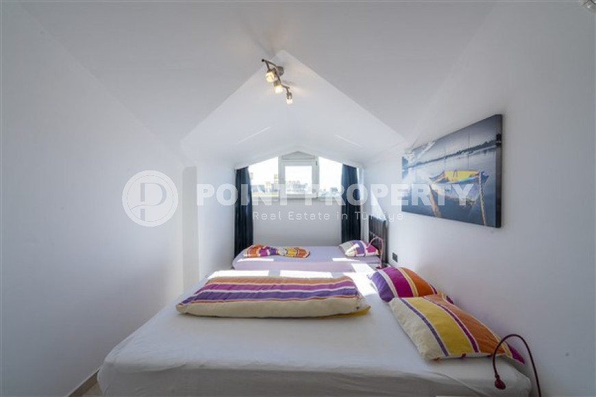 Spacious penthouse 4+2 with sea and mountain views, 225 m2, Oba district. 400 meters to the beach. Suitable for citizenship-id-2552-photo-24