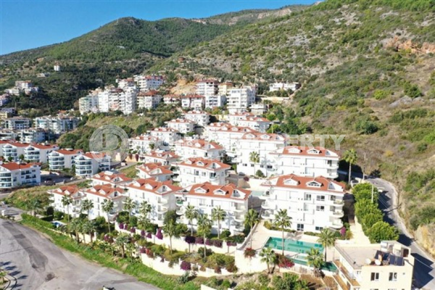 Трёхкомнатная светлая квартира 100 м2, центр Аланьи, первый этаж с видом на сад-id-3071-фото-2