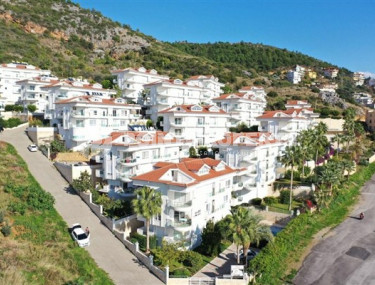 Трёхкомнатная светлая квартира 100 м2, центр Аланьи, первый этаж с видом на сад-id-3071-фото-4