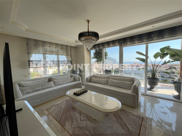 Comfortable duplex with a large area of 200 m2, the center of Alanya, with three bathrooms-id-3072-photo-22