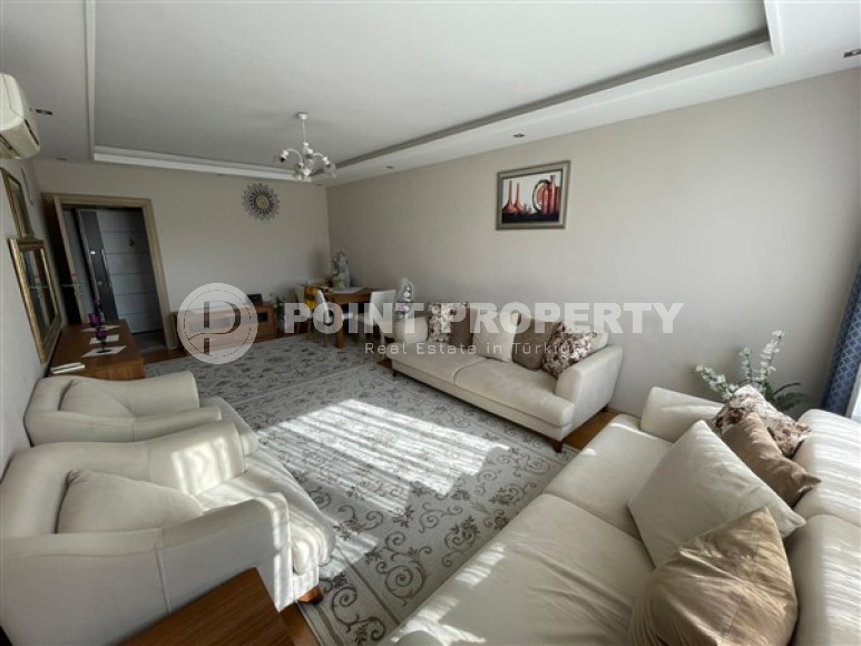 Уютная трёхкомнатная квартира 120 м2 в районе Джикджилли, Аланья, продается без мебели-id-3075-фото-3