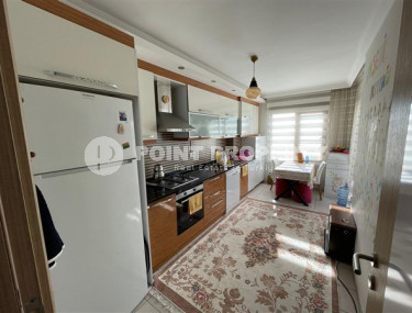 Уютная трёхкомнатная квартира 120 м2 в районе Джикджилли, Аланья, продается без мебели-id-3075-фото-4