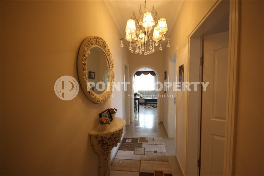 Большая трёхкомнатная квартира 140 м² с мебелью, 600 метров до моря, Тосмур, Аланья-id-3078-фото-2