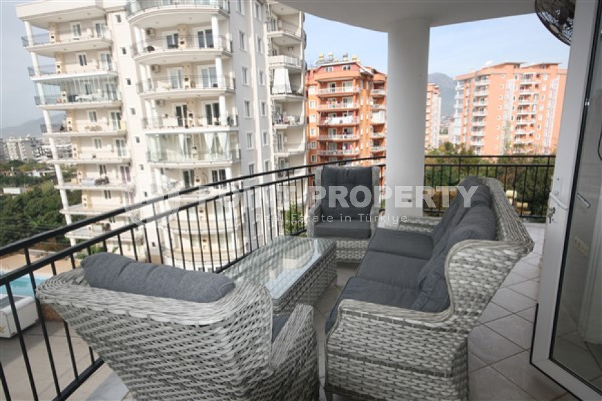 Большая трёхкомнатная квартира 140 м² с мебелью, 600 метров до моря, Тосмур, Аланья-id-3078-фото-8