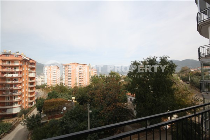 Большая трёхкомнатная квартира 140 м² с мебелью, 600 метров до моря, Тосмур, Аланья-id-3078-фото-13