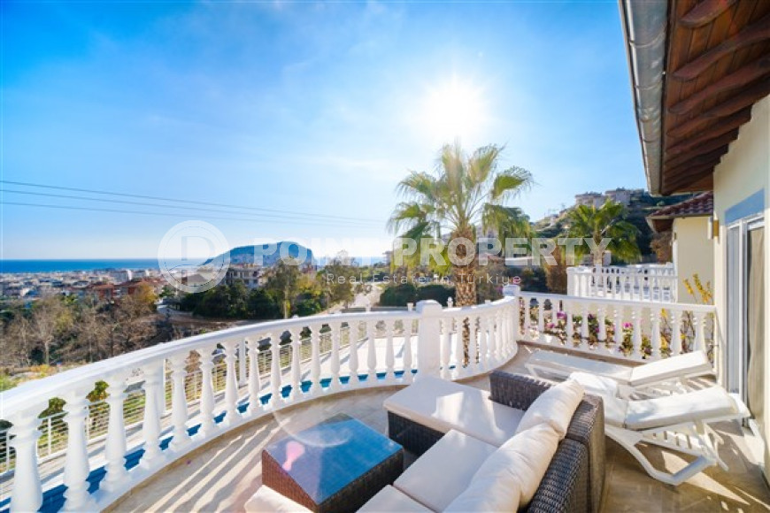 Очаровательная дуплексная вилла с двумя просторными балконами, центр Аланьи, Тепе-id-3079-фото-18