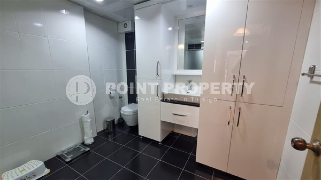 Просторная и готовая к проживанию квартира 110 м2, центр Аланьи, с мебелью-id-3080-фото-15