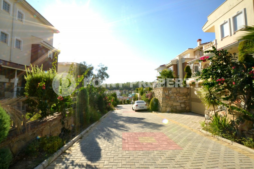 Пятикомнатная триплексная вилла с площадью 170 м2 в районе Инжекум, Аланья-id-3082-фото-3