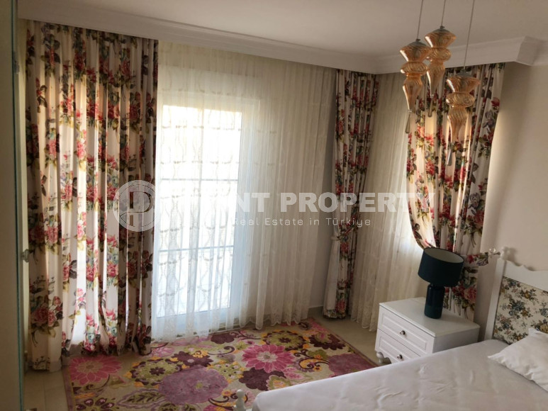 Пятикомнатная триплексная вилла с площадью 170 м2 в районе Инжекум, Аланья-id-3082-фото-13