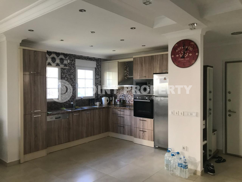 Пятикомнатная триплексная вилла с площадью 170 м2 в районе Инжекум, Аланья-id-3082-фото-29