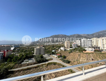 Spacious apartment with mountain and sea views in Mahmutlar 210 sq.m.-id-1273-photo-3