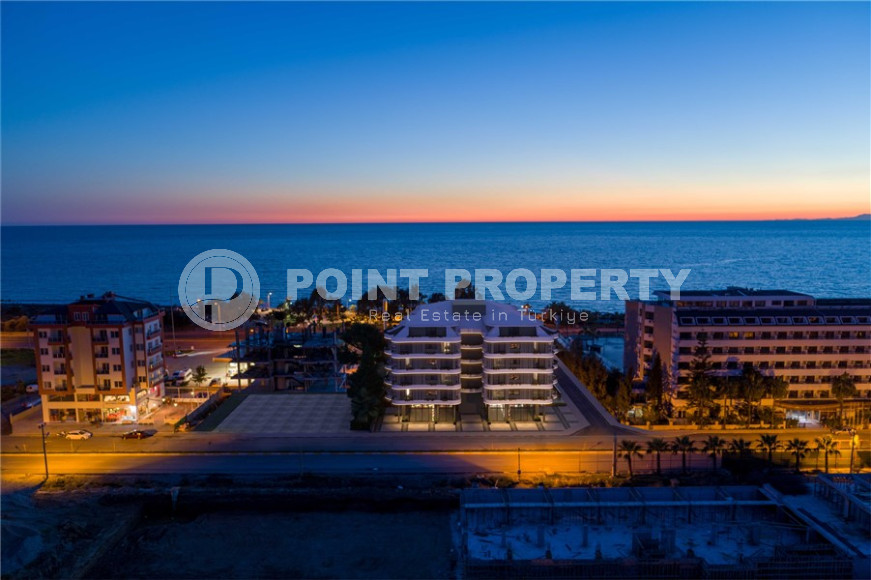 Two-room apartment 67 m2 on the first line of the sea in Kargicak, Alanya-id-3085-photo-4