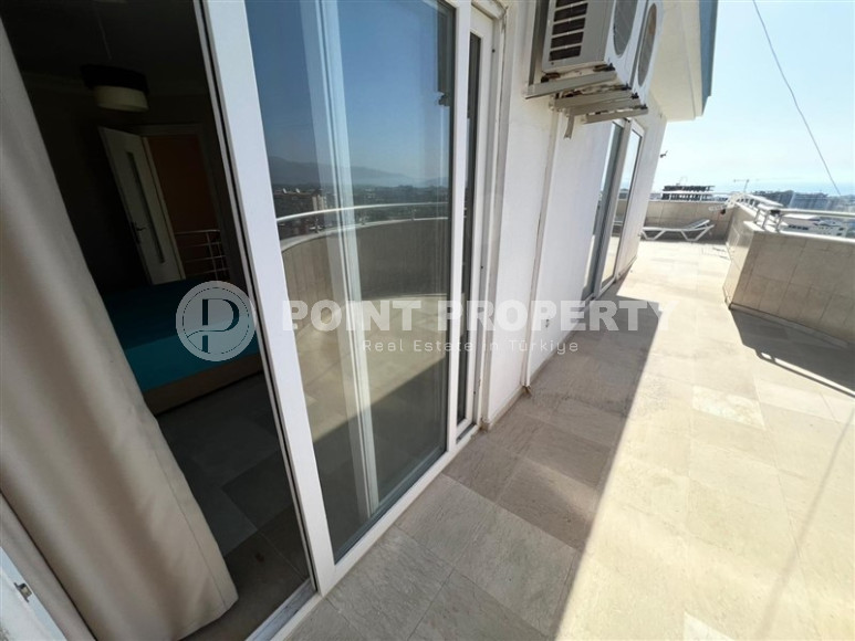 Spacious apartment with mountain and sea views in Mahmutlar 210 sq.m.-id-1273-photo-7