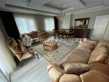 Huge 6 bedroom duplex apartment at an attractive price in Oba, Alanya-id-3090-photo-2