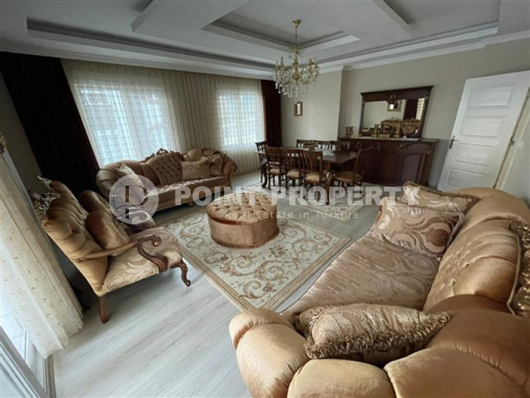 Huge 6 bedroom duplex apartment at an attractive price in Oba, Alanya-id-3090-photo-2