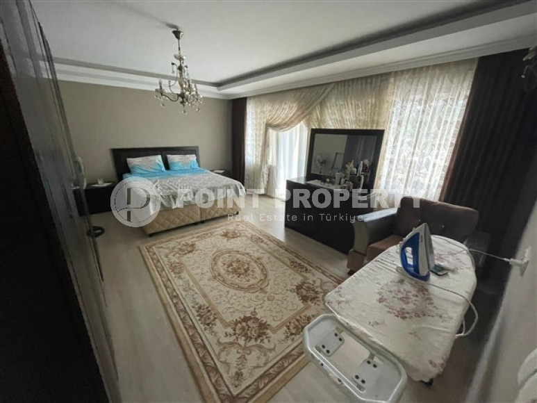 Huge 6 bedroom duplex apartment at an attractive price in Oba, Alanya-id-3090-photo-16