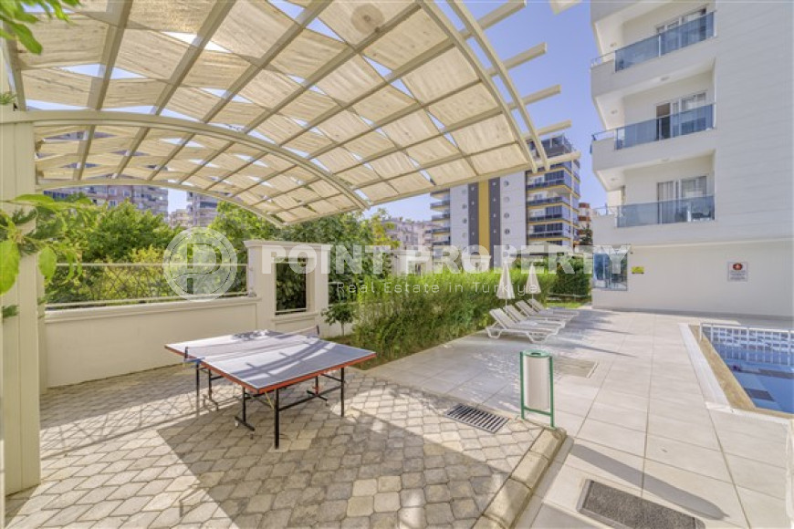 Luxurious three-room apartment 115 m² with furniture and a large balcony, Mahmutlar, Alanya-id-3093-photo-22