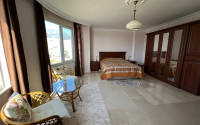 Spacious apartment with mountain and sea views in Mahmutlar 210 sq.m.-id-1273-photo-21