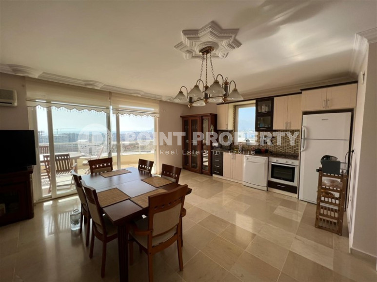 Spacious apartment with mountain and sea views in Mahmutlar 210 sq.m.-id-1273-photo-24