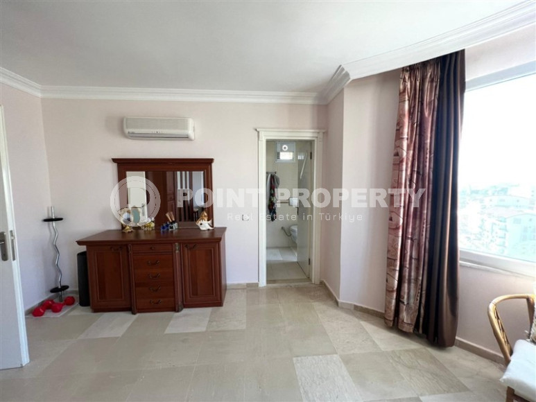 Spacious apartment with mountain and sea views in Mahmutlar 210 sq.m.-id-1273-photo-26
