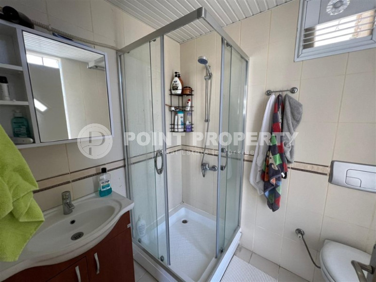 Spacious apartment with mountain and sea views in Mahmutlar 210 sq.m.-id-1273-photo-27