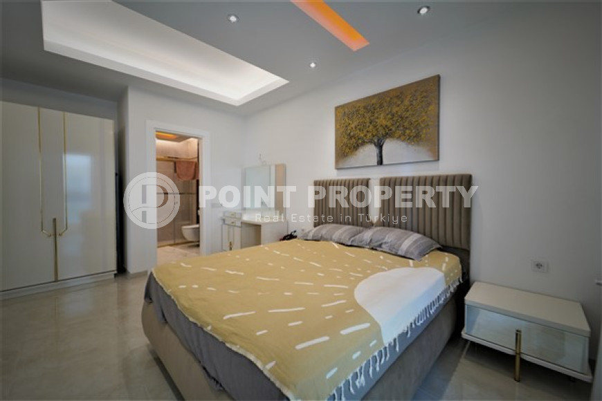 Luxurious apartment 130 m² in a new residence with a shopping complex, Mahmutlar, Alanya-id-3099-photo-5