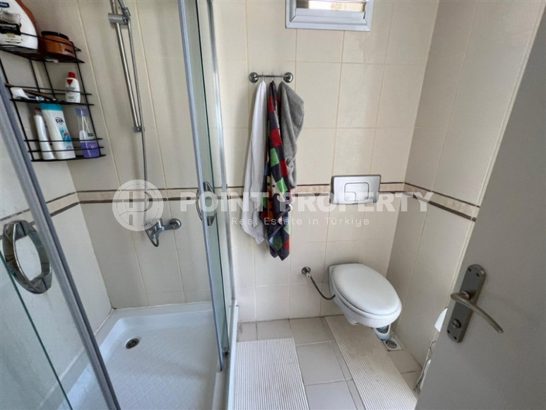 Spacious apartment with mountain and sea views in Mahmutlar 210 sq.m.-id-1273-photo-31