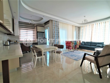 Spacious three-room apartment 125 m² in a complex with excellent infrastructure, Mahmutlar, Alanya-id-3100-photo-3