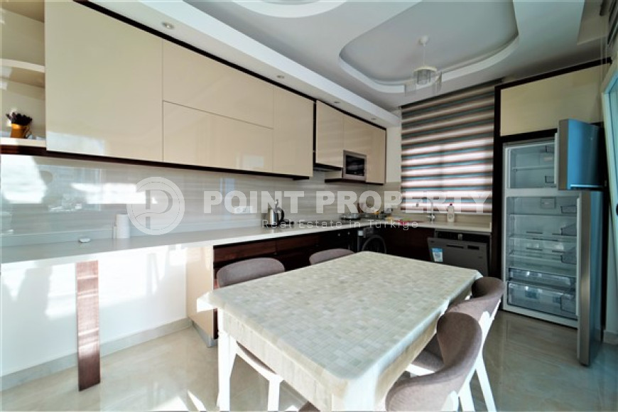 Spacious three-room apartment 125 m² in a complex with excellent infrastructure, Mahmutlar, Alanya-id-3100-photo-5