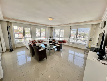 Comfortable apartment of 125 m2 in Cikcilli area, Alanya, 400 meters from the center-id-3105-photo-1