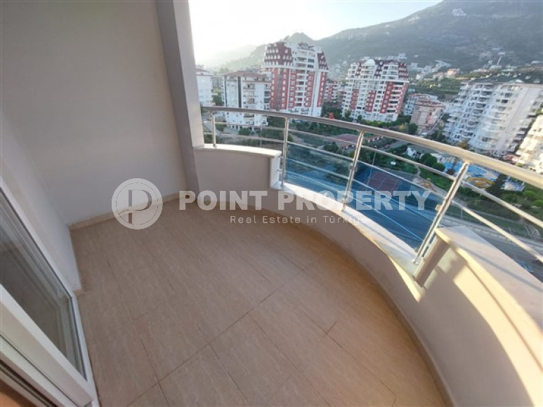 Spacious duplex apartment 310 m2 in Cikcilli area, Alanya-id-3106-photo-2